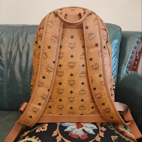 MCM stark visetos backpack - Picture 2 of 8